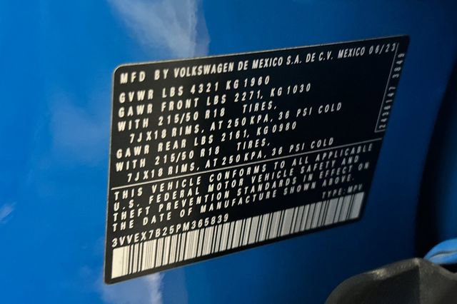 Certified 2023 Volkswagen Taos SE w/ Panoramic Sunroof Package FWD image 41