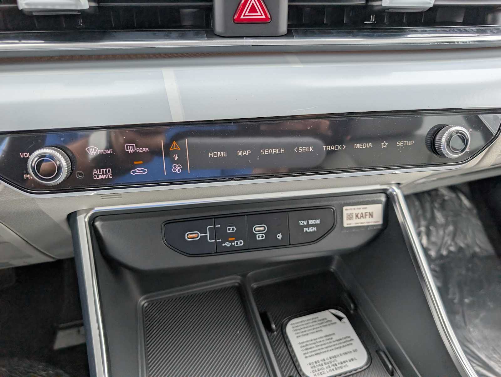 New 2027 Kia Carnival SX Prestige FWD image 29
