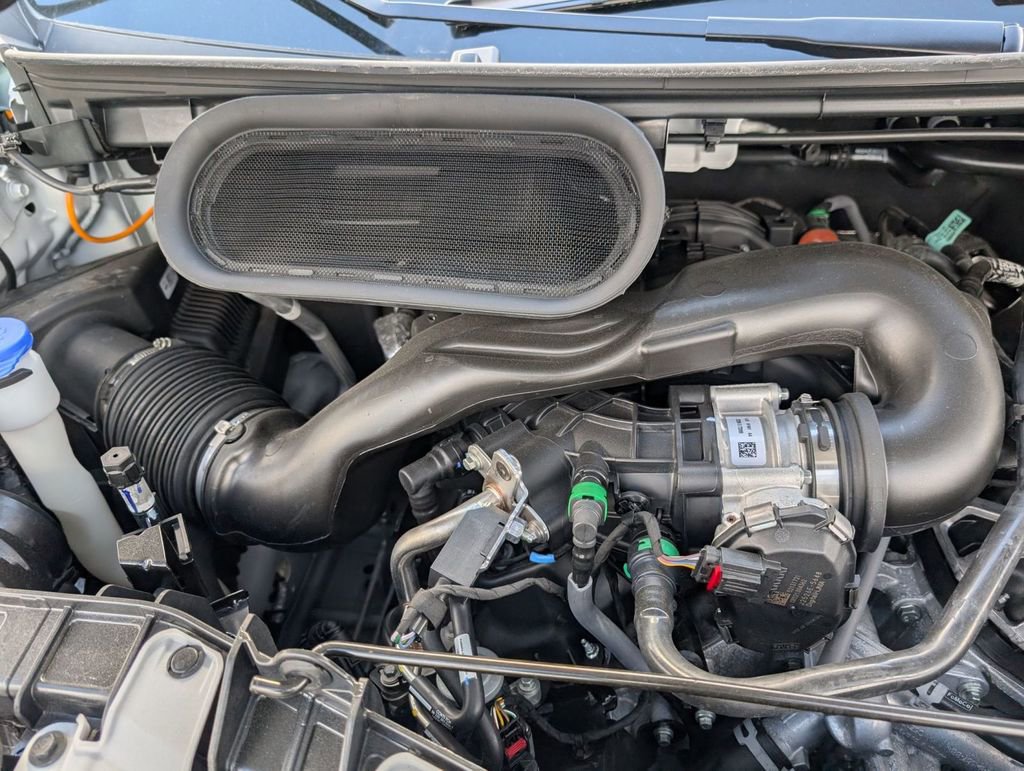 New 2026 Ford Transit 250 148 Medium Roof w/ Load Area Protection Package image 29