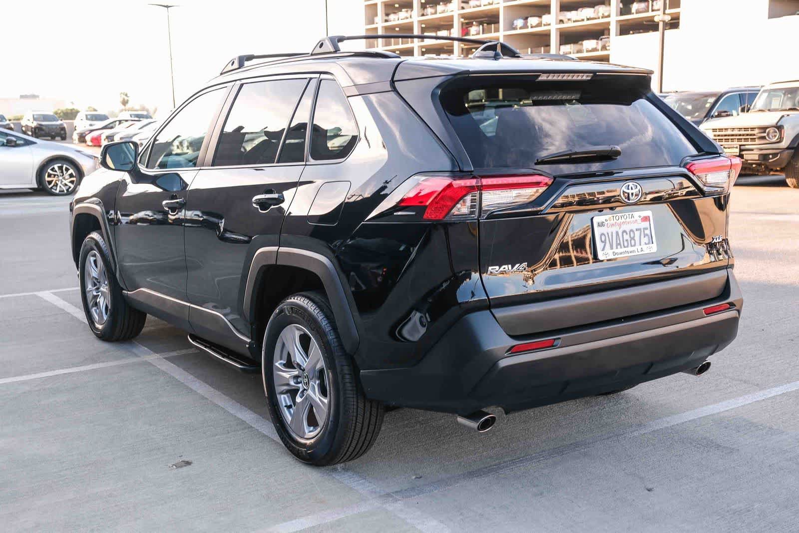Certified 2025 Toyota RAV4 XLE FWD image 6