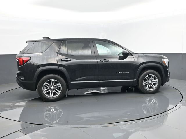 Used 2025 GMC Terrain Elevation AWD/4WD image 4