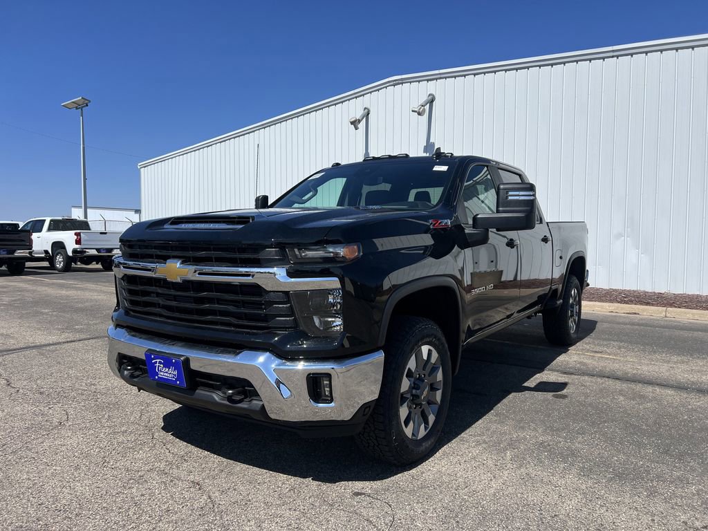 New 2026 Chevrolet Silverado 3500 LT