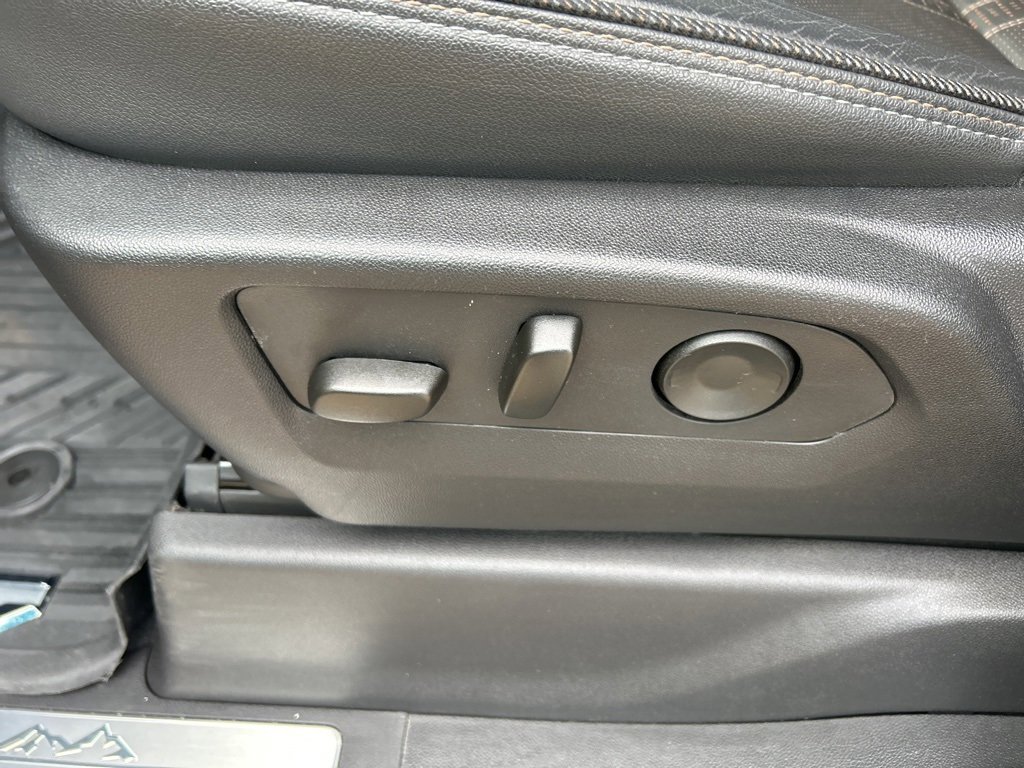 Certified 2025 Chevrolet Silverado 2500 High Country w/ High Country Premium Package image 18