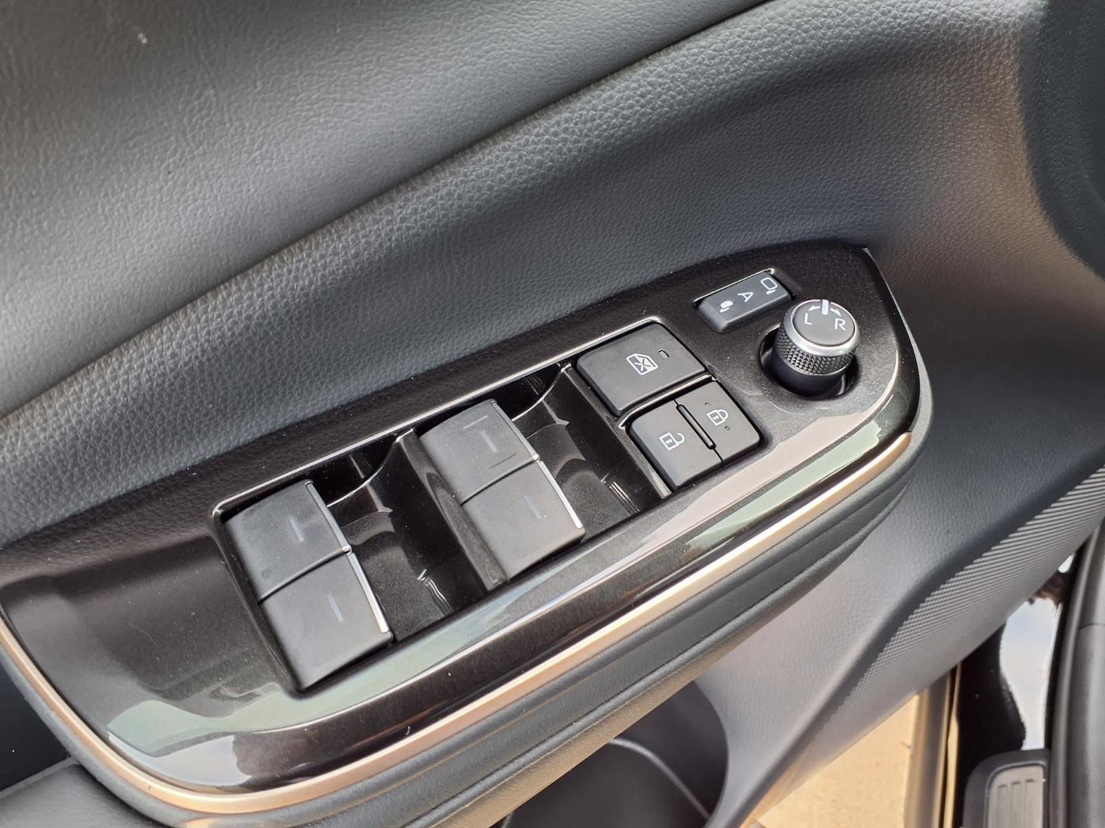Certified 2026 Toyota Crown AWD/4WD image 21