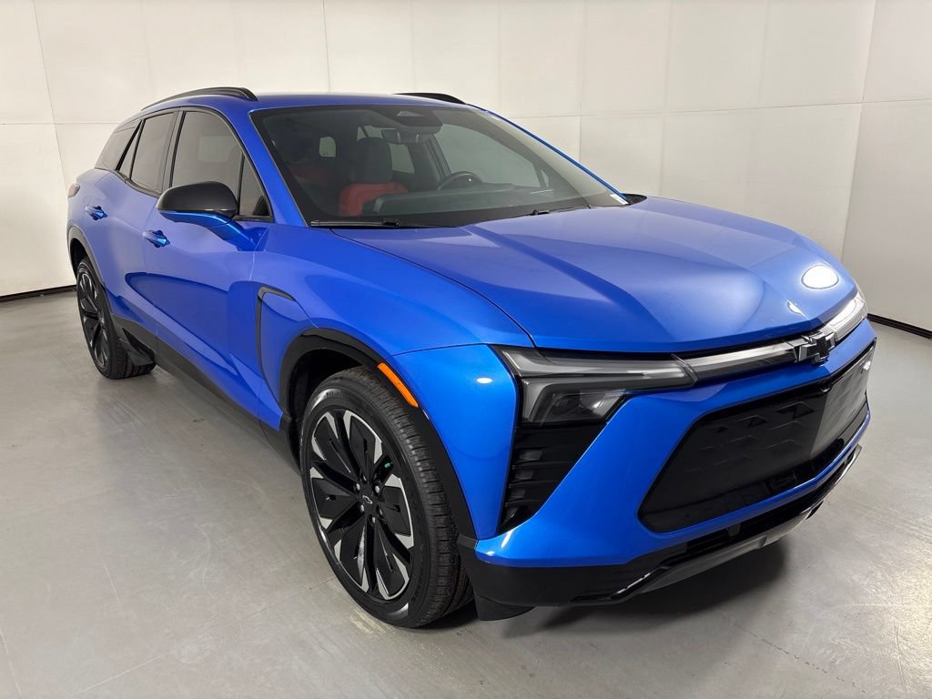 Used 2024 Chevrolet Blazer EV RS AWD/4WD image 2