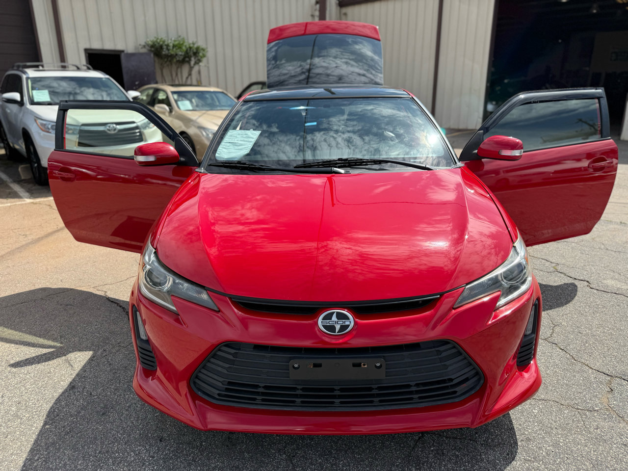 Used 2015 Scion tC image 36