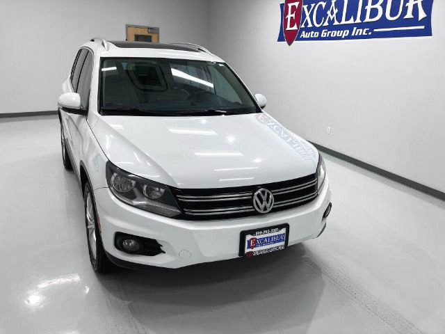 Used 2014 Volkswagen Tiguan SEL image 2