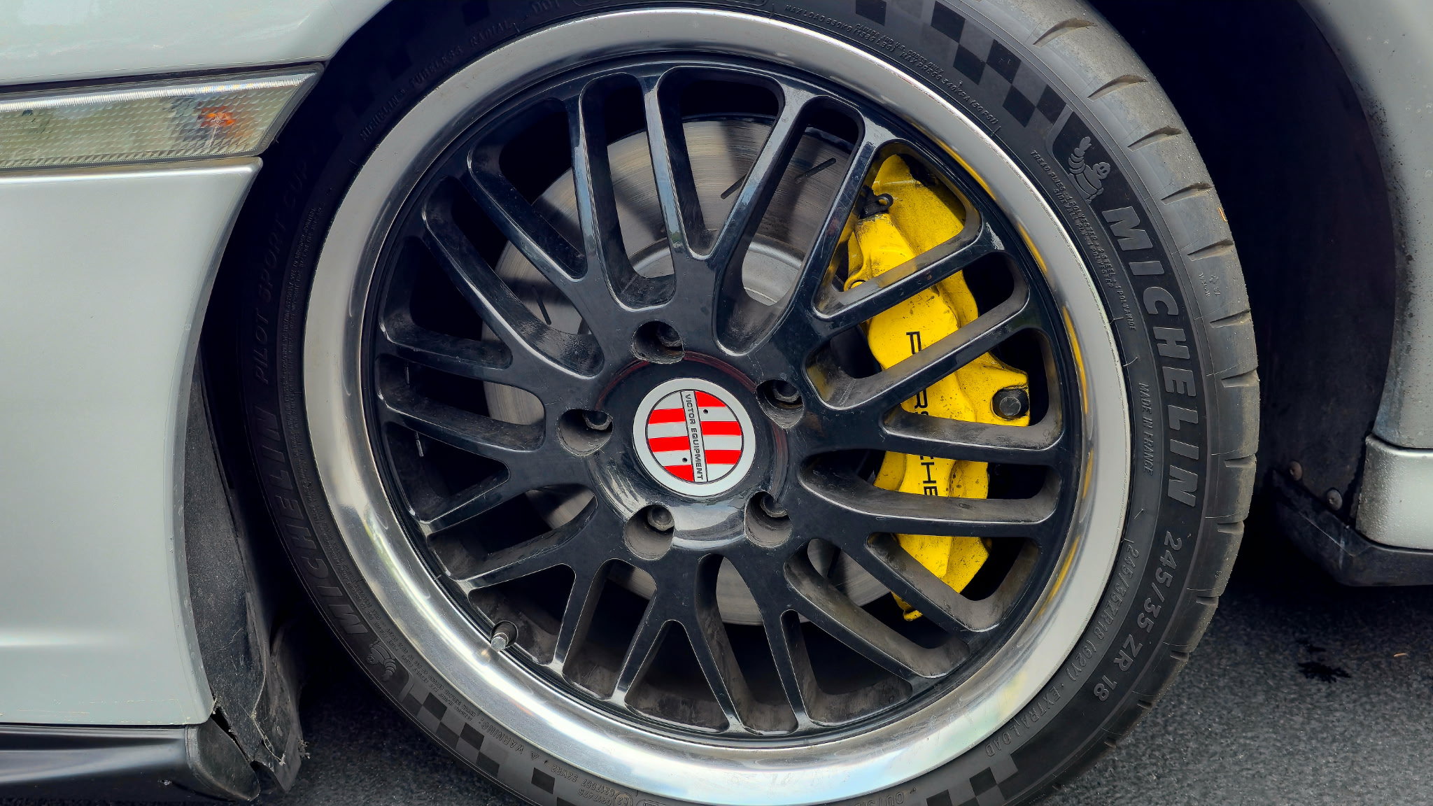 Used 2001 Porsche 911 Turbo AWD/4WD image 9