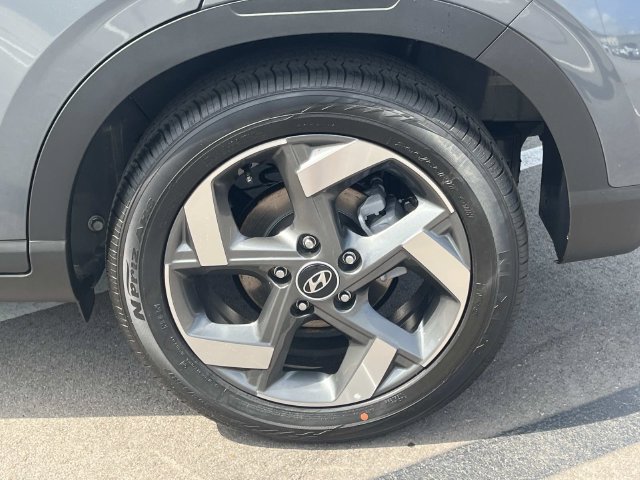 New 2026 Hyundai Venue SEL FWD image 11