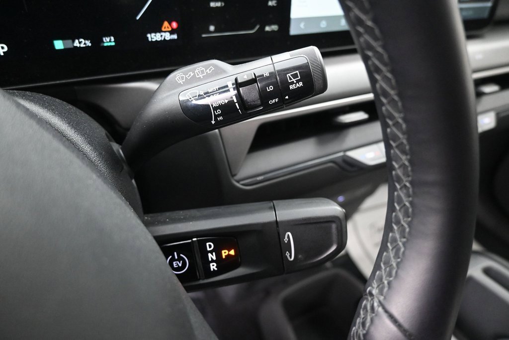 Used 2024 Kia EV9 Light Long Range image 23