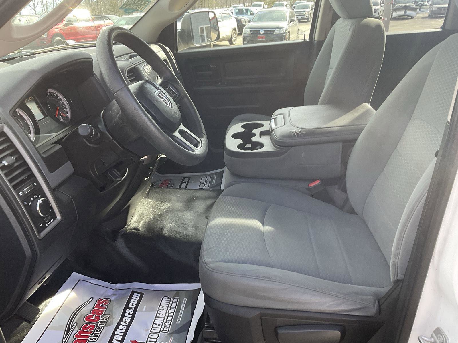 Used 2019 RAM 1500 Tradesman w/ Popular Equipment Group AWD/4WD image 9