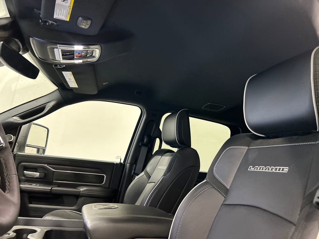 New 2025 RAM 2500 Laramie AWD/4WD image 26
