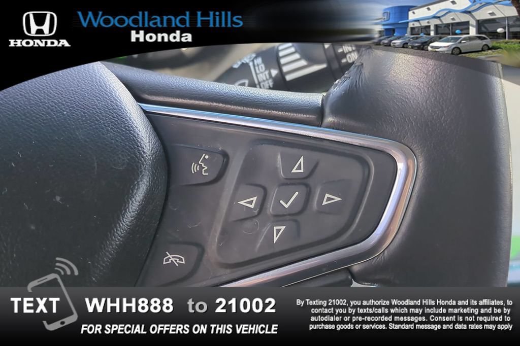 Used 2020 Chevrolet Bolt Premier w/ Infotainment Package FWD image 12