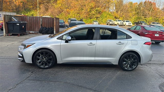 Used 2024 Toyota Corolla SE image 7