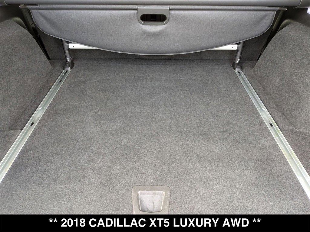 Used 2018 Cadillac XT5 Luxury w/ Driver Awareness Package image 27