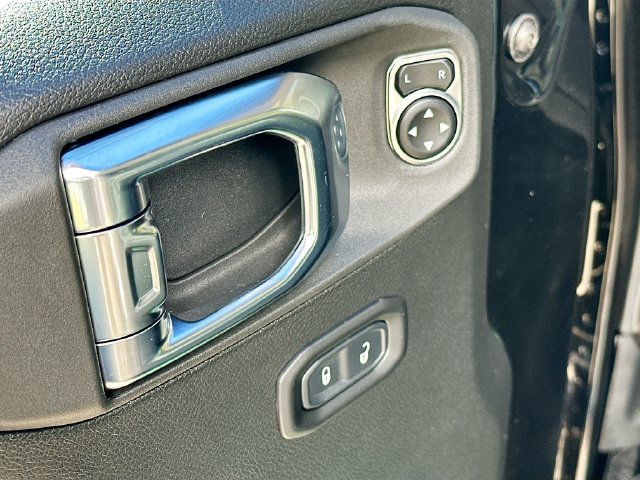New 2026 Jeep Gladiator Sport AWD/4WD image 16