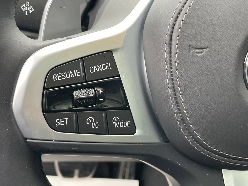 Used 2025 BMW X7 xDrive40i w/ M Sport Package image 44