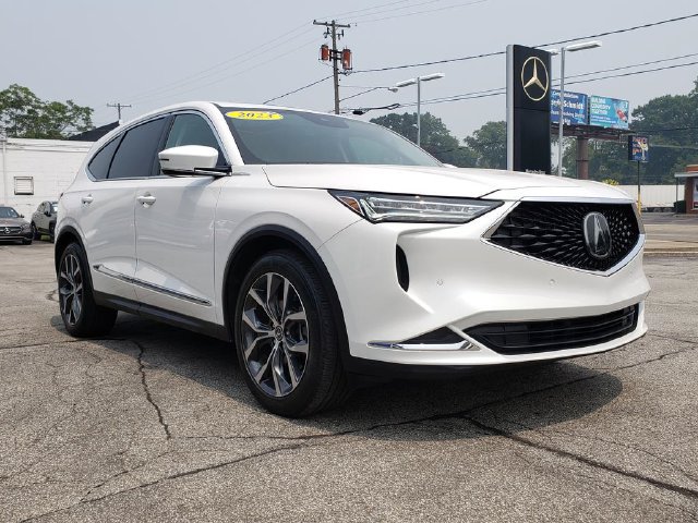 Used 2023 Acura MDX w/ Technology Package AWD/4WD image 4