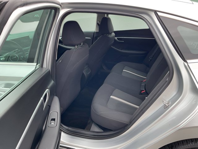 Used 2025 Hyundai Sonata SEL FWD image 11