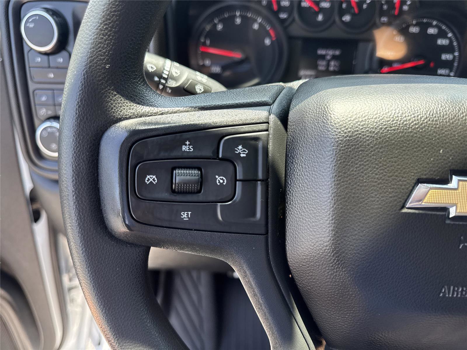 Used 2024 Chevrolet Silverado 2500 Custom w/ Custom Value Package AWD/4WD image 21