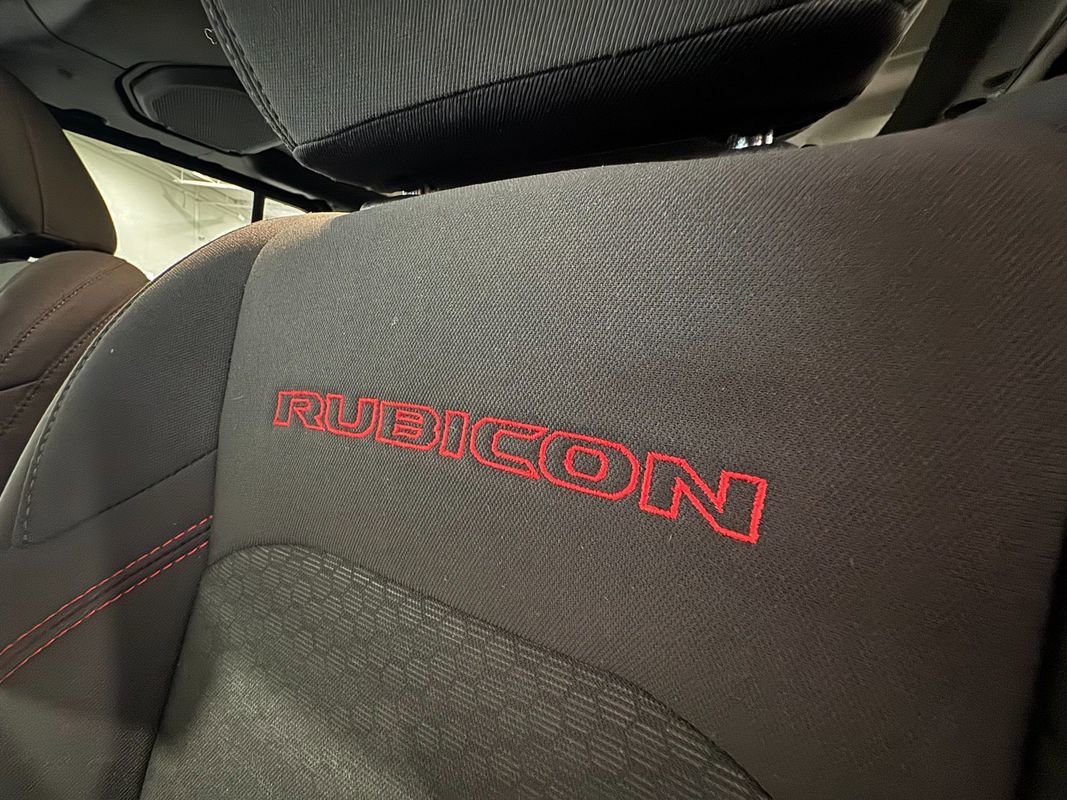 Used 2021 Jeep Wrangler Unlimited Rubicon image 11