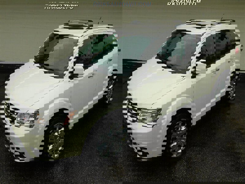 Used 2014 Dodge Journey Limited w/ Flexible Seating Group image 2