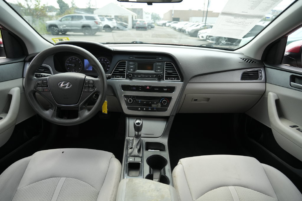 Used 2017 Hyundai Sonata SE FWD image 36