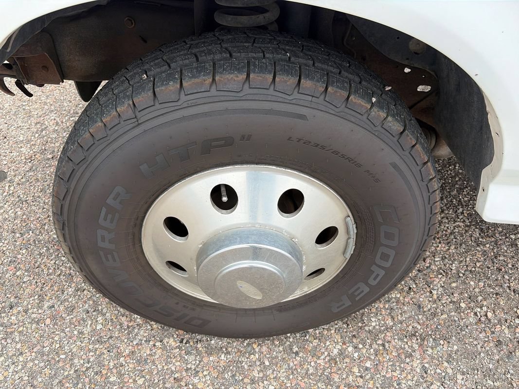 Used 1997 Ford F350 2WD Regular Cab image 21
