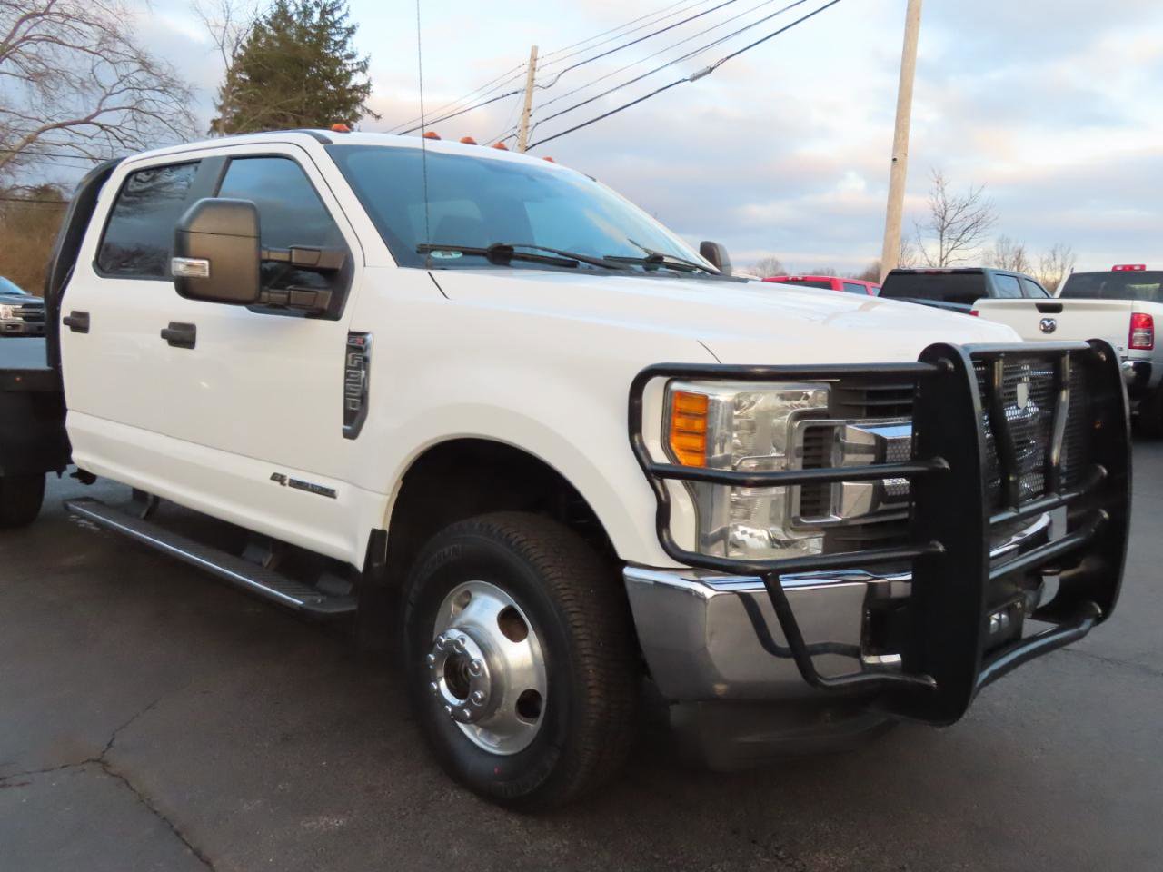Used 2017 Ford F350 XL w/ STX Appearance Package image 25