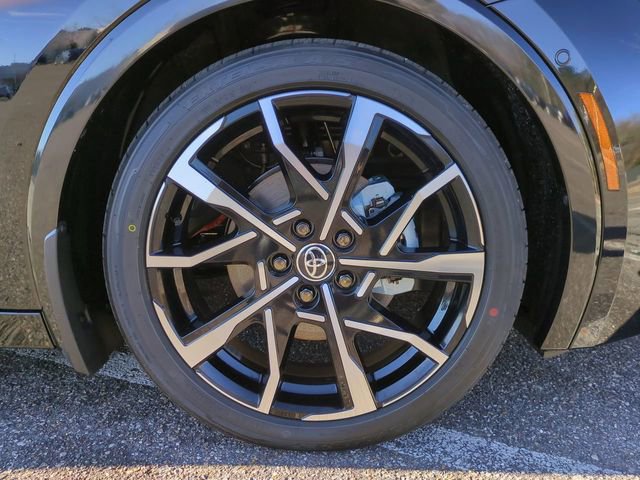 New 2026 Toyota Prius Plug-In Hybrid image 11