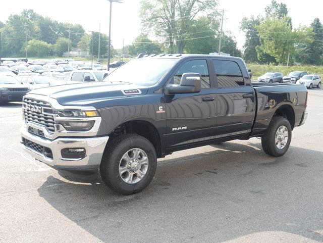 New 2026 RAM 2500 Big Horn AWD/4WD image 7
