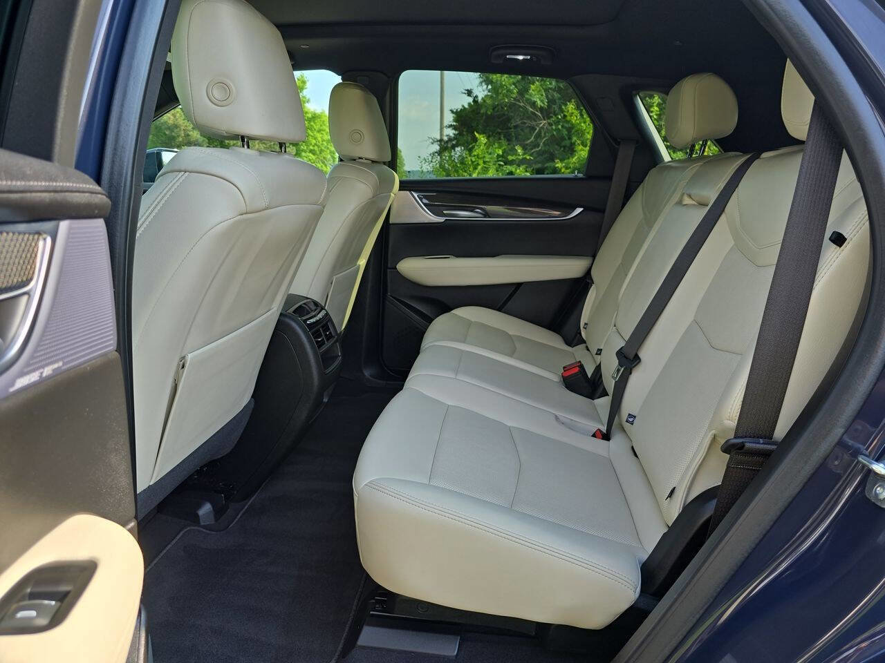 Used 2024 Cadillac XT5 Sportv w/ Technology Package image 23