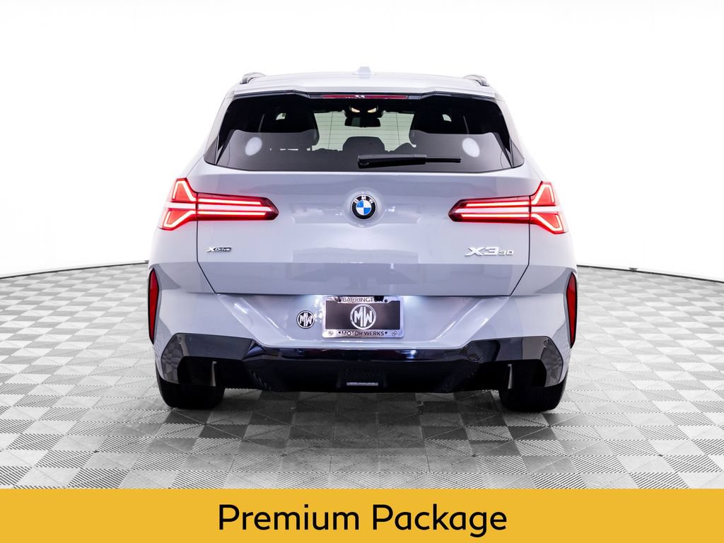 Used 2025 BMW X3 xDrive30i AWD/4WD image 4
