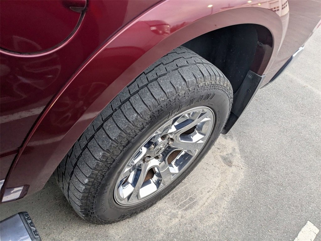 Used 2017 RAM 1500 Laramie w/ Convenience Group image 5