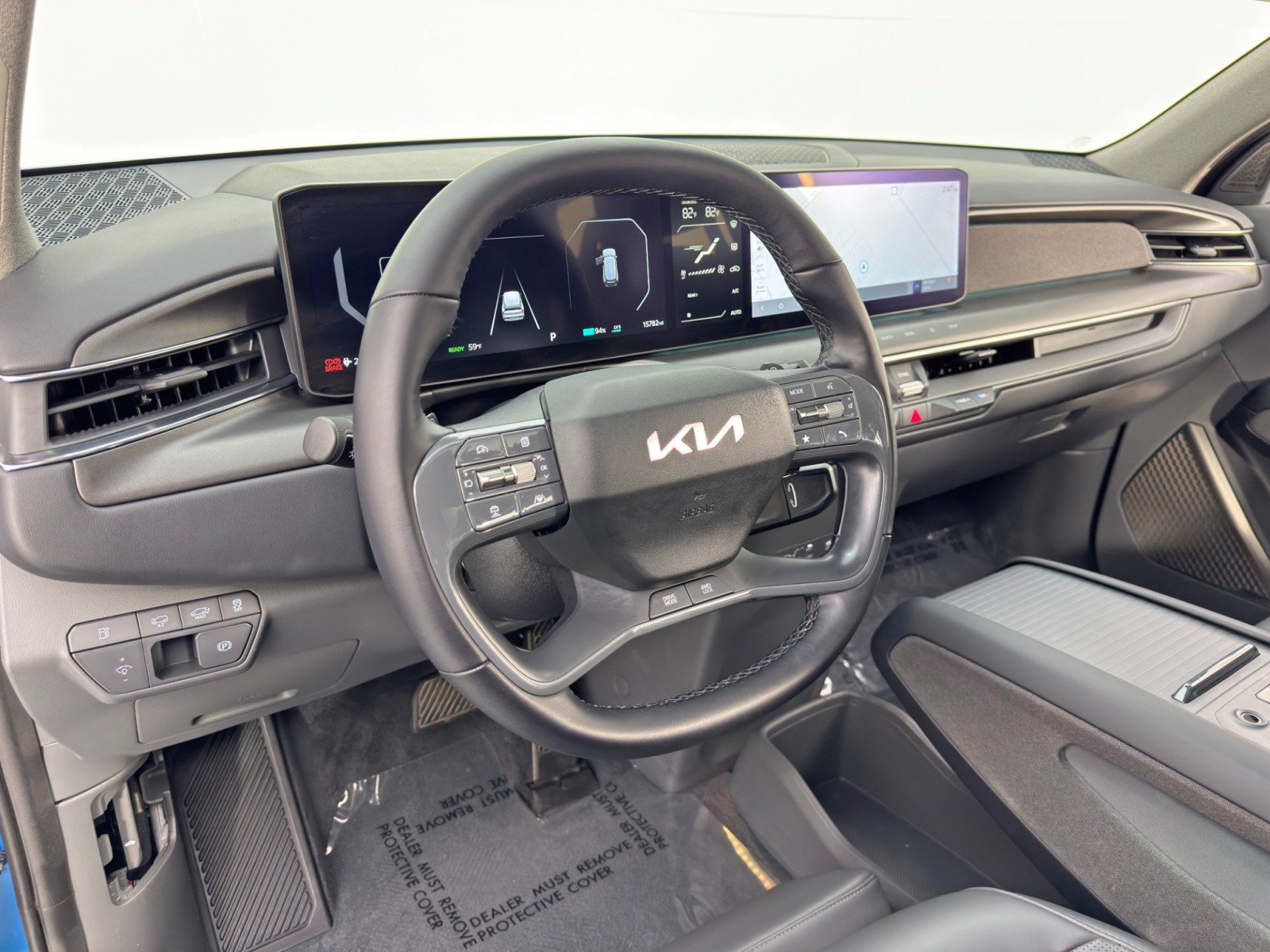 Used 2024 Kia EV9 Land image 14