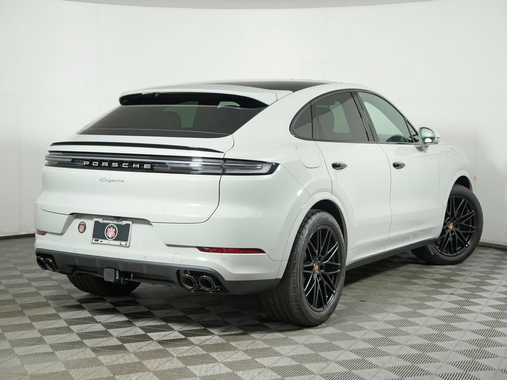 New 2026 Porsche Cayenne Coupe AWD/4WD image 7