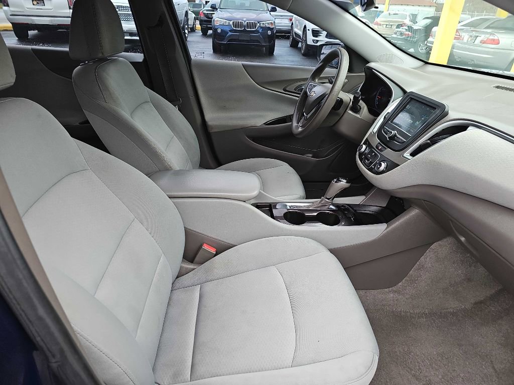 Used 2017 Chevrolet Malibu LS image 42