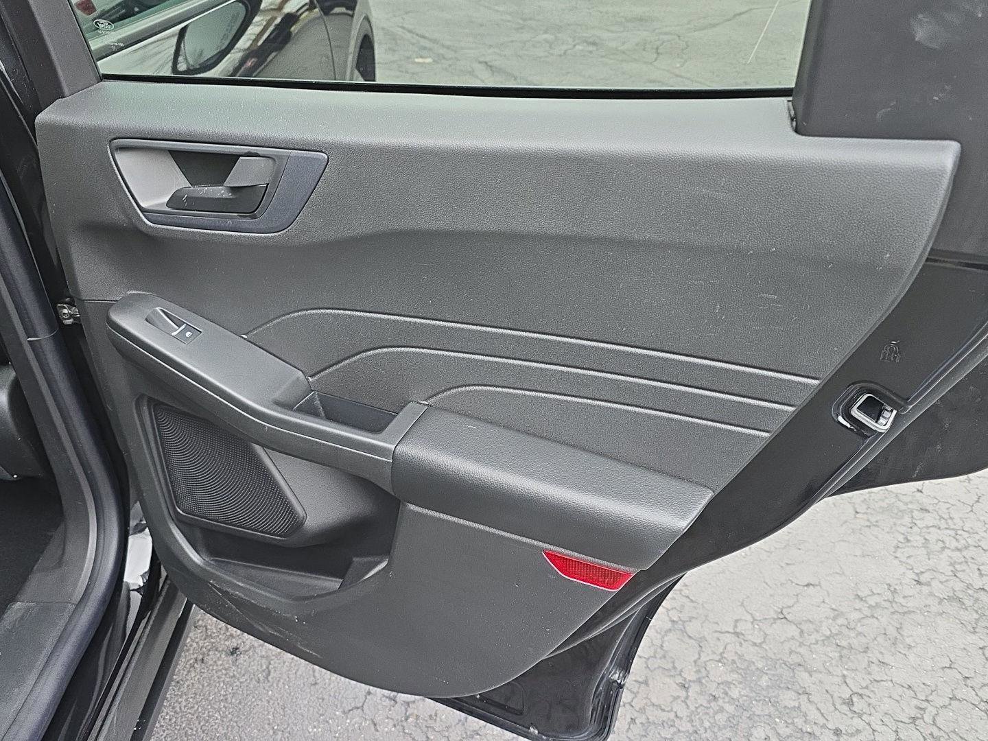 Used 2023 Ford Escape Active image 36