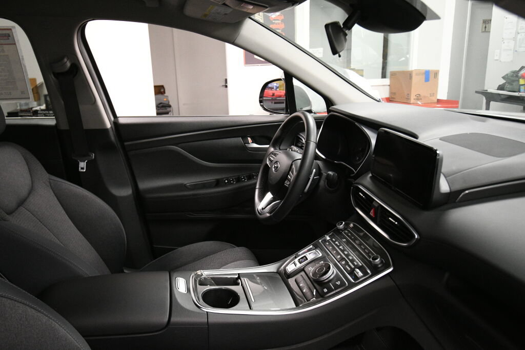 Used 2023 Hyundai Santa Fe SEL AWD/4WD image 29