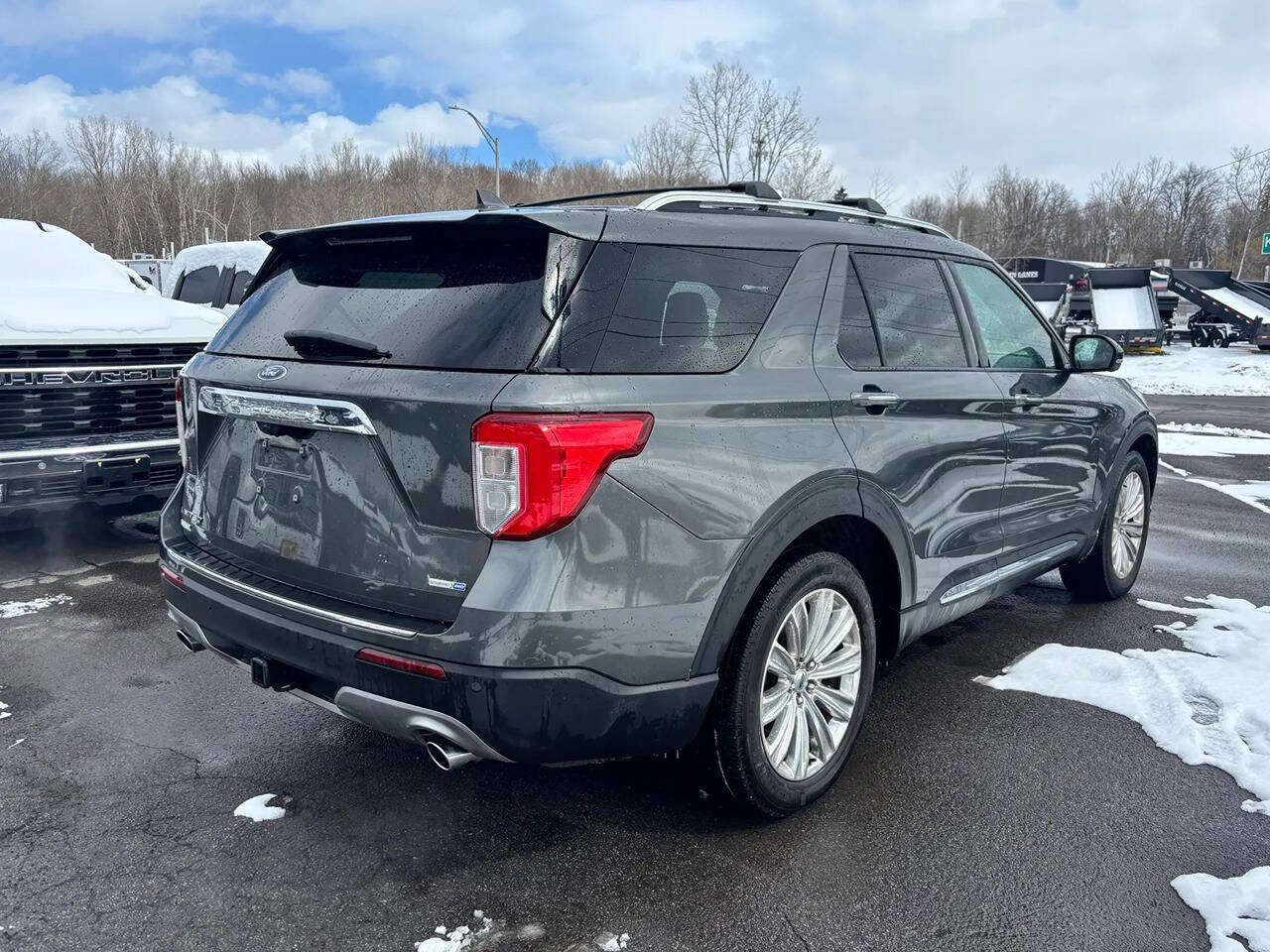 Used 2020 Ford Explorer Limited w/ Class III Trailer Tow Package image 3