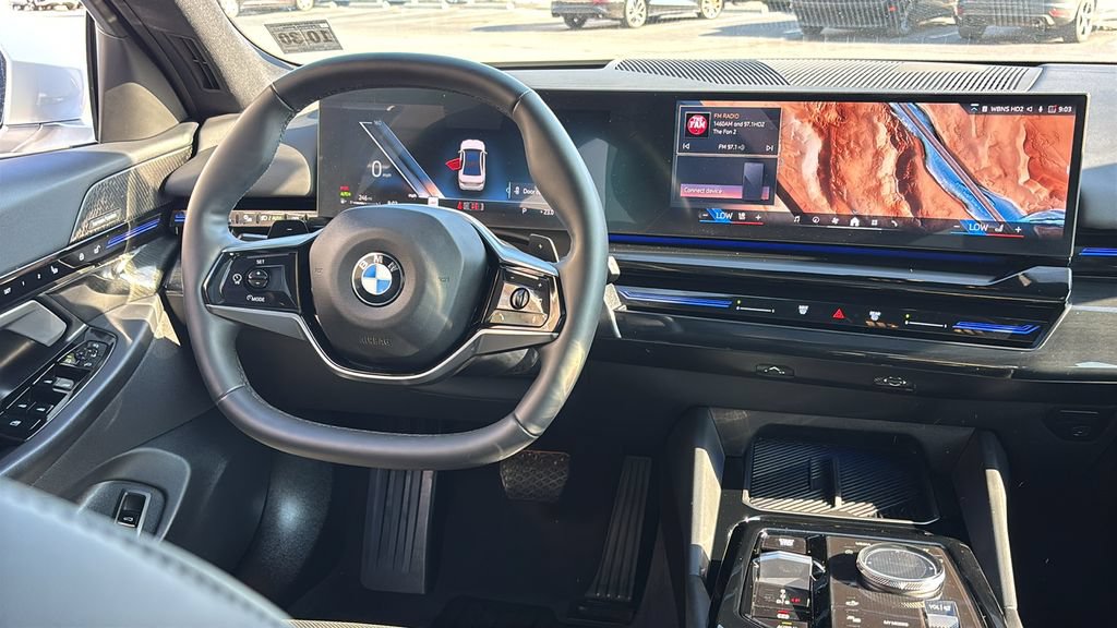 Used 2026 BMW 530i xDrive AWD/4WD image 7