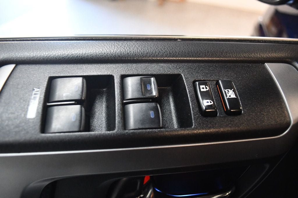 Used 2020 Toyota 4Runner Limited AWD/4WD image 74