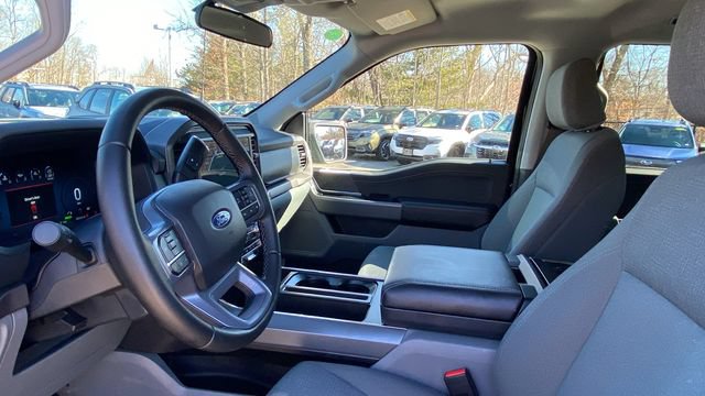 Used 2025 Ford F150 XLT w/ Equipment Group 301A Standard AWD/4WD image 27