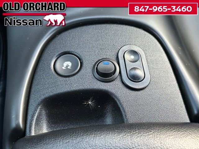 Used 1997 Chevrolet Corvette Coupe w/ Performance Handling Pkg image 17