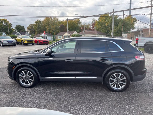 Used 2023 Lincoln Nautilus Reserve AWD/4WD image 6