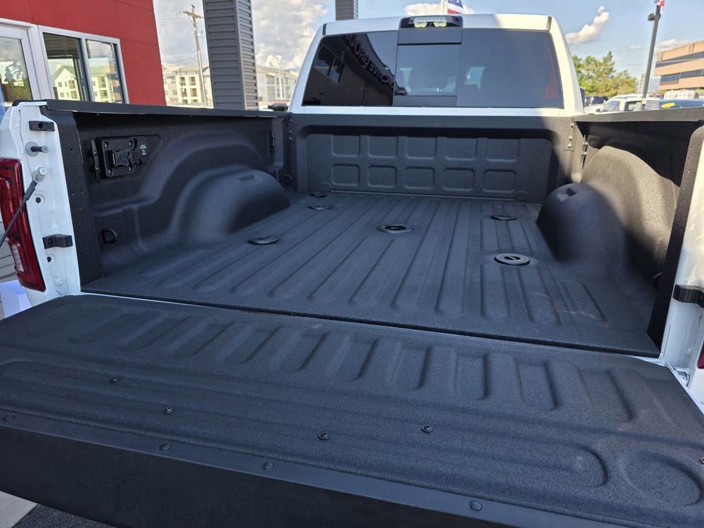 Used 2025 RAM 3500 Longhorn image 37