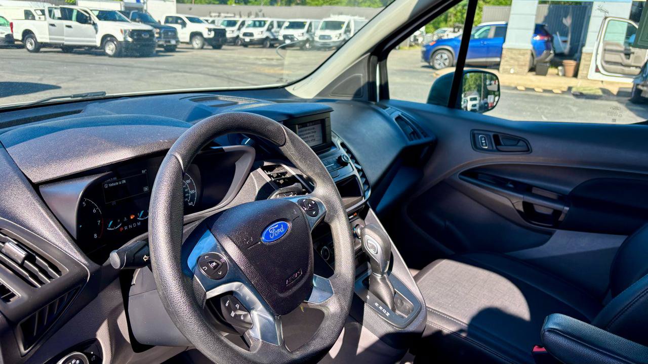 Used 2020 Ford Transit Connect XL FWD image 15