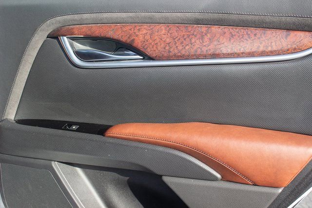 Used 2016 Cadillac XTS Luxury w/ Driver Awareness Package image 13