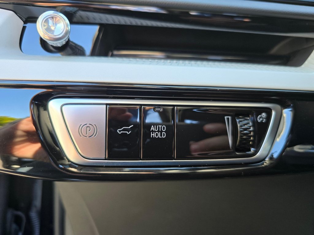 New 2026 Cadillac Optiq Luxury 2 AWD/4WD image 40