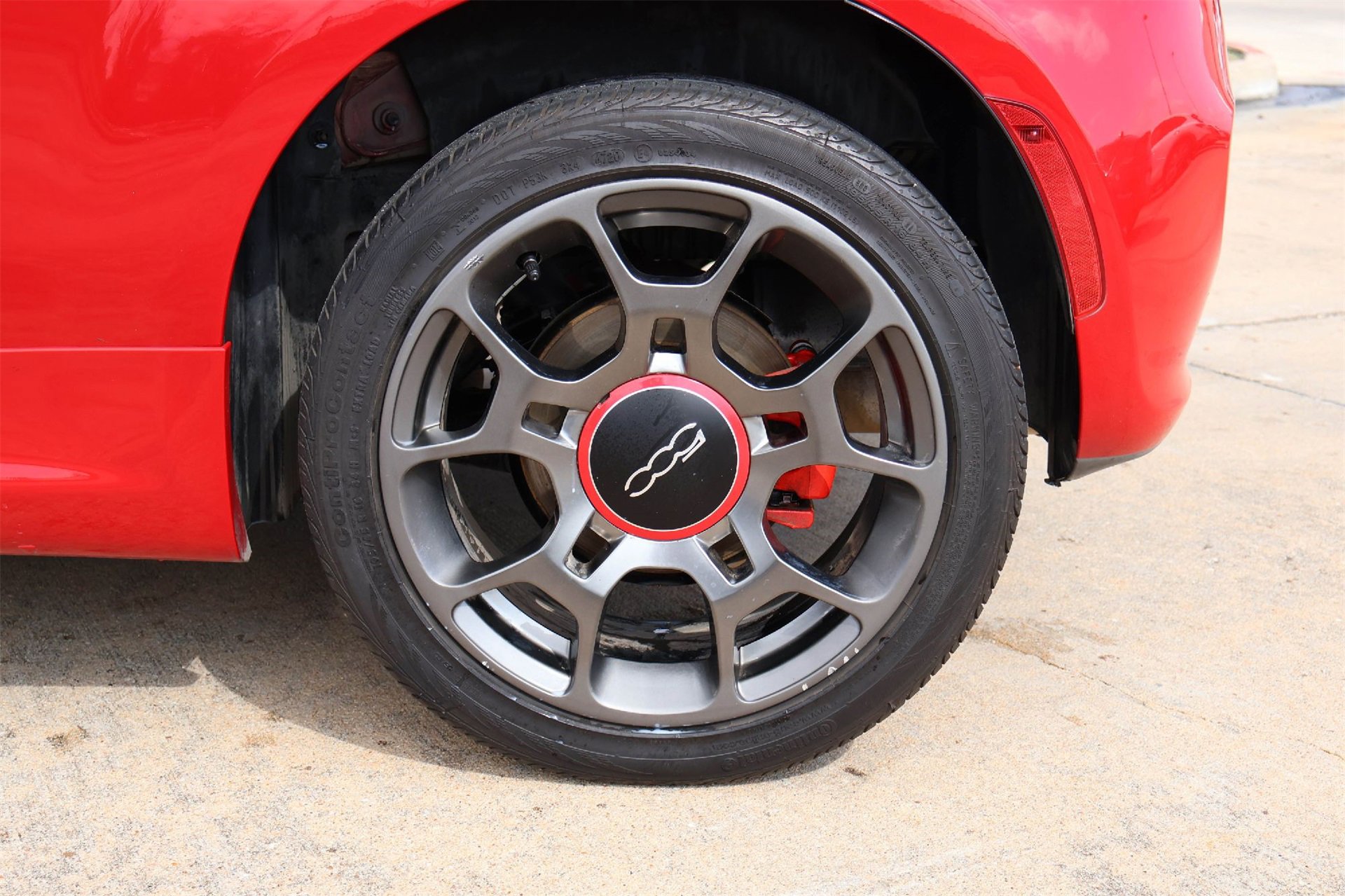 Used 2014 FIAT 500 Sport w/ Comfort/Convenience Group image 8